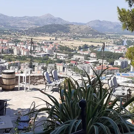Apartman Centar Grada 아파트 *